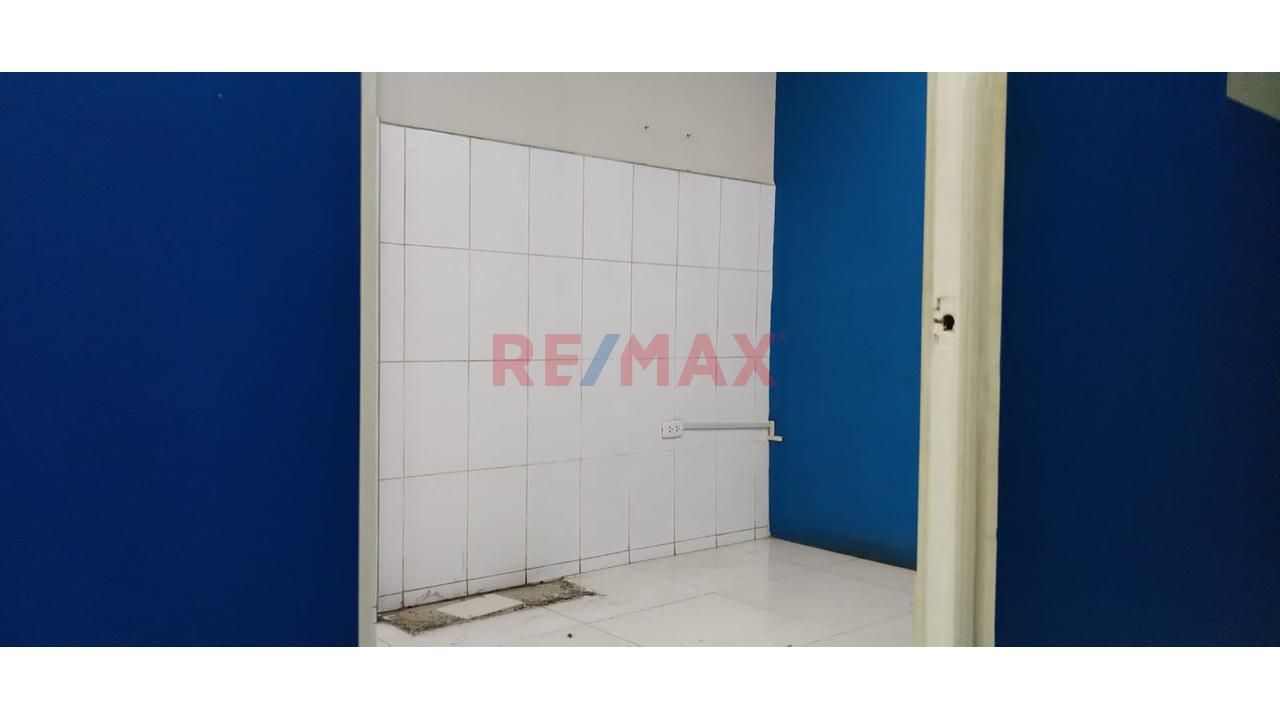 🏢 Alquiler De Local En San Juan De Lurigancho (Sjl) - 2