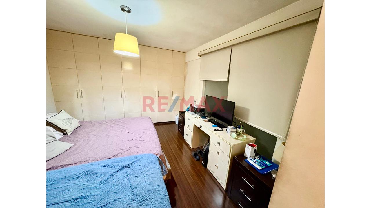 Precio De Ocasión - Venta De Dpto. En Zona Exclusiva De Chacarilla - Surco - 7