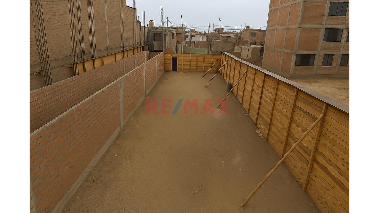 Terreno Comercial de ocasión ubicado en San Martin De Porres Terreno Comercial de ocasión ubicado en San Martin De Porres