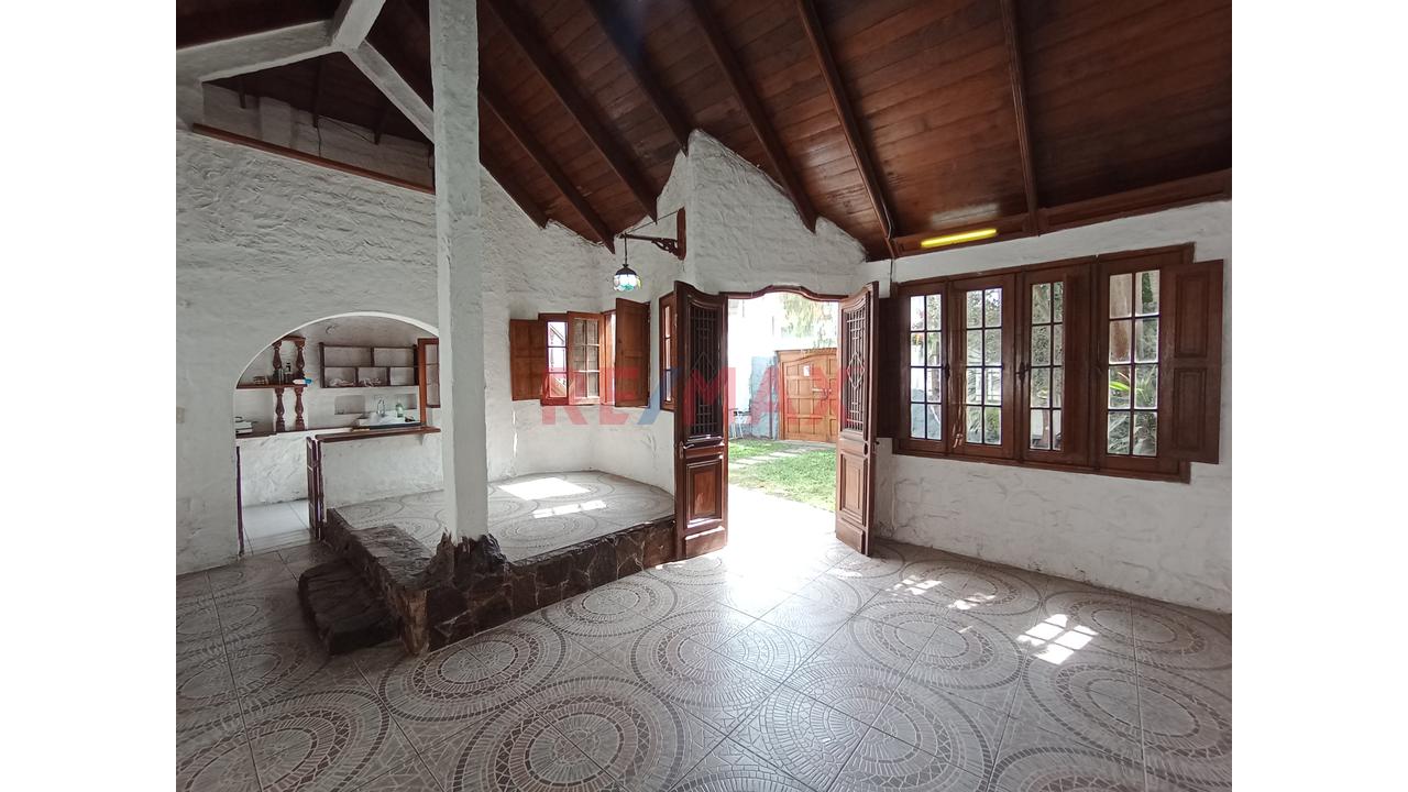 Vendo Casa En Urb. Alamos Iv - Surco - Muy Buena Ubicación — foto 5