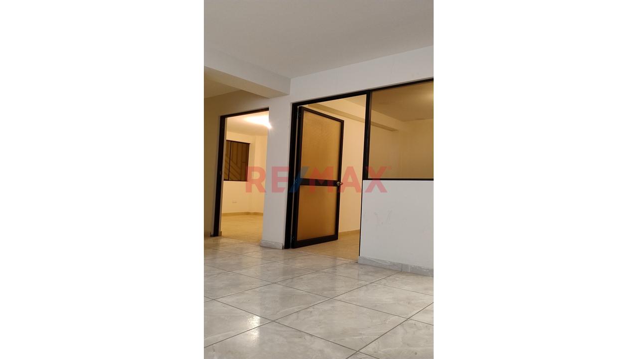 Venta Casa Vivienda En Urbanizaciòn Perù - San Martin De Porres — foto 11