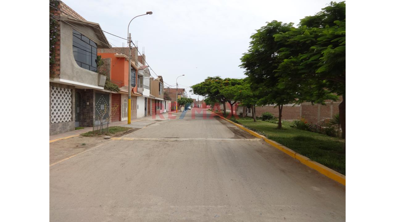 Se Vende Terreno Urbano En Barranca - 2