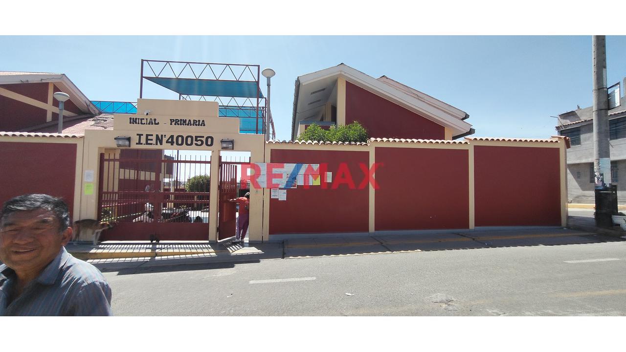 Terreno Urbano En Venta - Cayma - 10