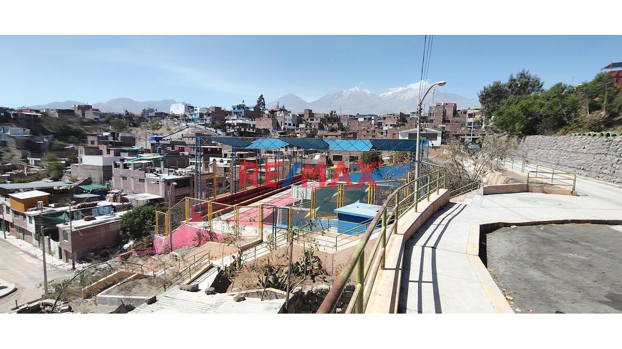 Terreno Urbano En Venta - Cayma - 8