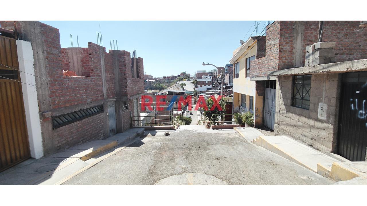 Terreno Urbano En Venta - Cayma - 6