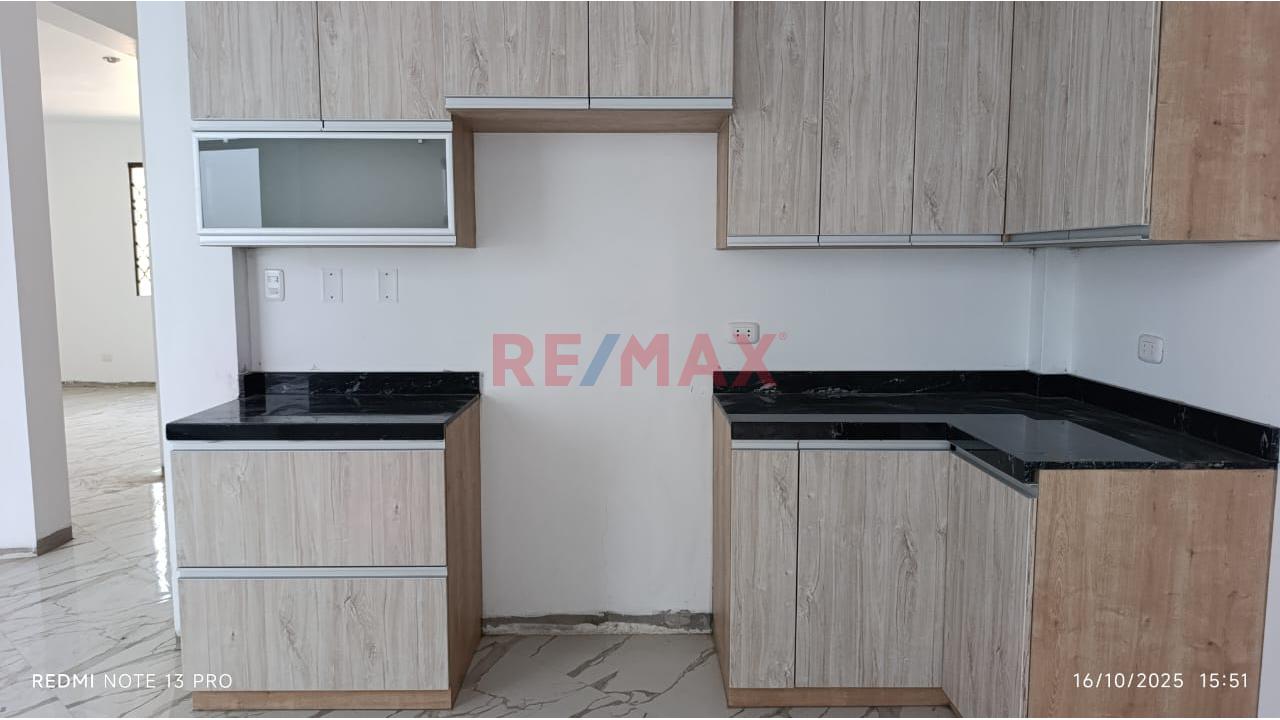 Casa De 3 Pisos En Venta – Urb. Estancia De Santa María, Menorca | Ica - 6