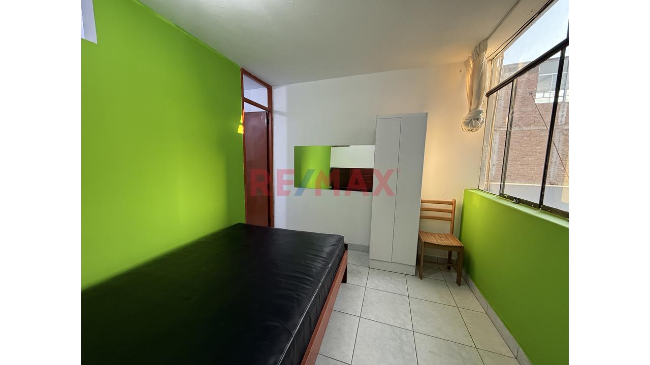 Venta De Hostal De 3 Pisos 25 Hab En La Esperanza – Sector Santa Verónica, Pasaje Costa Rica - 10