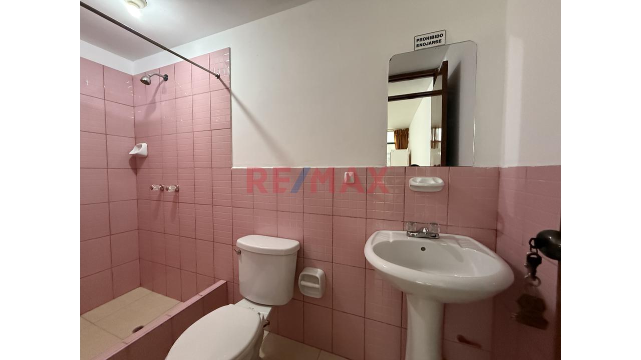 Venta De Hostal De 3 Pisos 25 Hab En La Esperanza – Sector Santa Verónica, Pasaje Costa Rica - 16