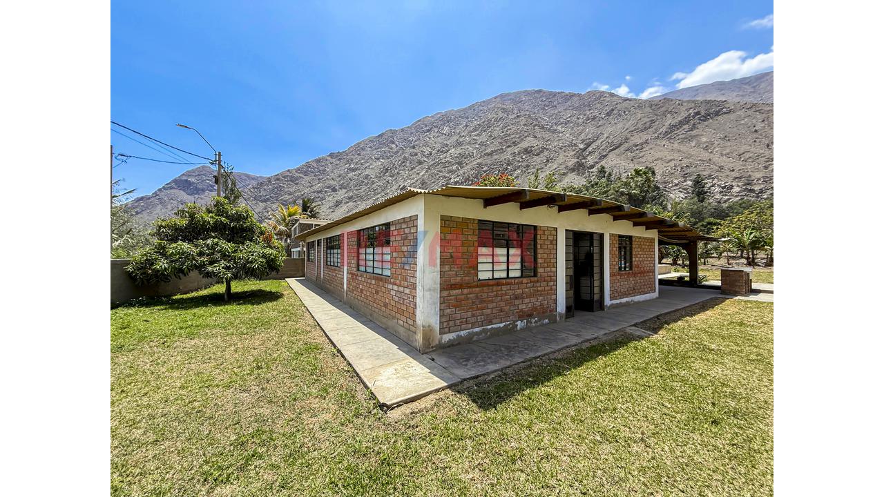 Venta De Casa De Campo En Yangas 2000 M2 - 1