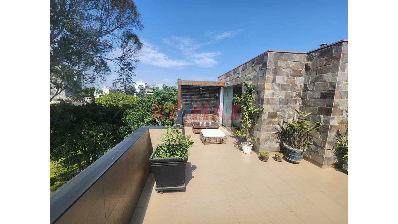 Venta Espectacular Duplex En Urbanizacion San Antonio Miraflores - 2