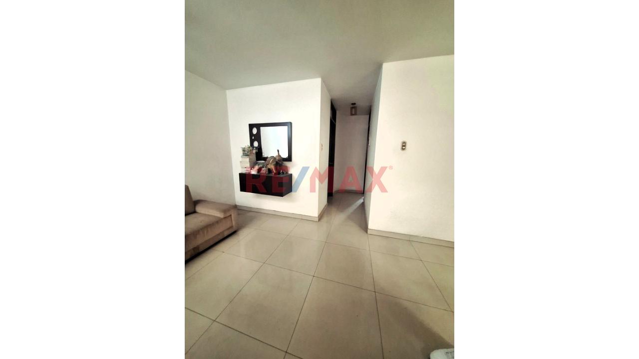 Remate De Hermosa Y Moderna Casa En Caraponguillo, Lurigancho - Chosica - 4