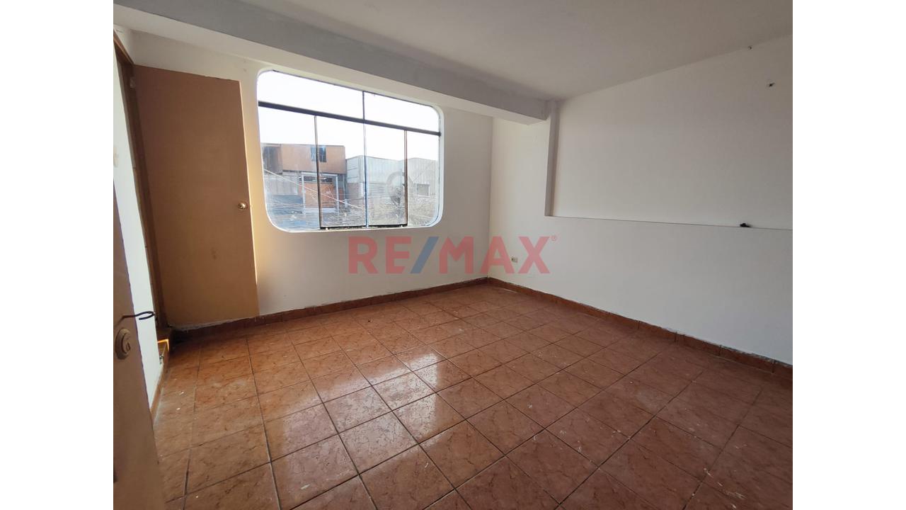 Venta De Inmueble 2Do Y 3Er Piso Más Azotea En Ate - Urbanización Los Sauces Vivienda Taller - 6