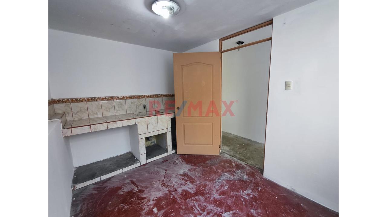 Venta De Inmueble 2Do Y 3Er Piso Más Azotea En Ate - Urbanización Los Sauces Vivienda Taller - 9