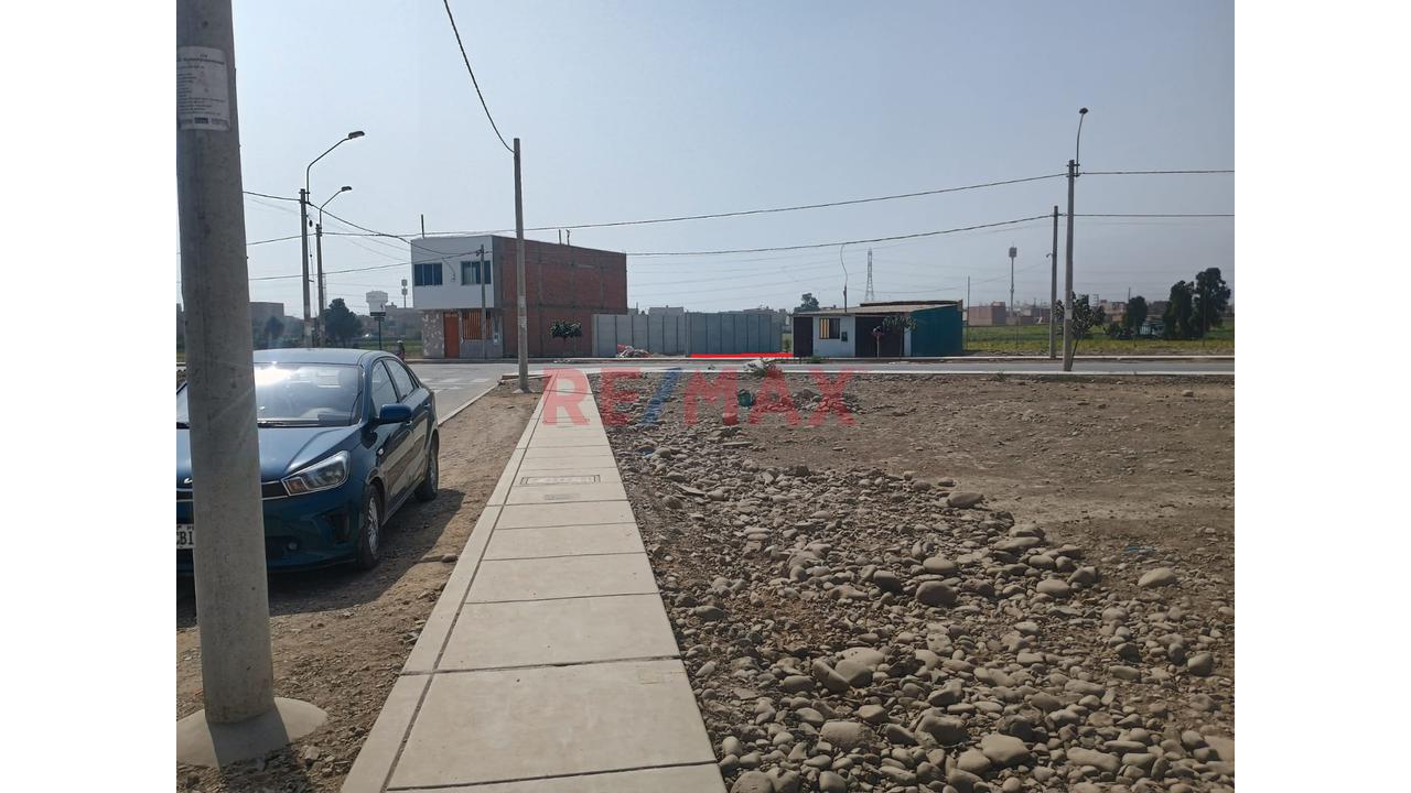 Remate Por Salud!!!  Terreno En Venta, Av. Los Ficus V Etapa - Carabayllo — foto 3