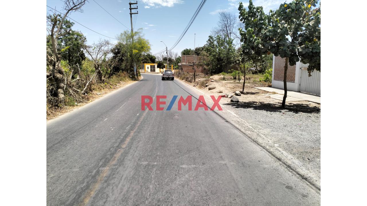 Se Alquila Local Comercial En Av Principal San Juan Bautista - 20
