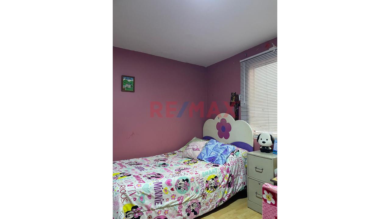 Venta De Casa En Zona Comercial San Juan De Miraflores (Esquina) — foto 7