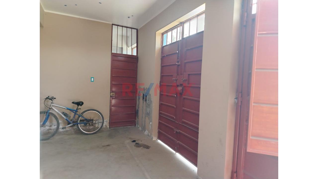 Local Comercial De 160 M2 En Piso 1 En Puente Piedra - 5