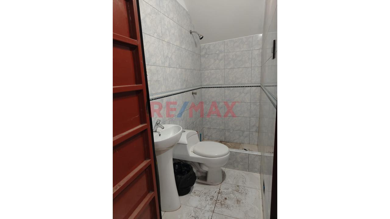 Local Comercial De 160 M2 En Piso 1 En Puente Piedra - 8