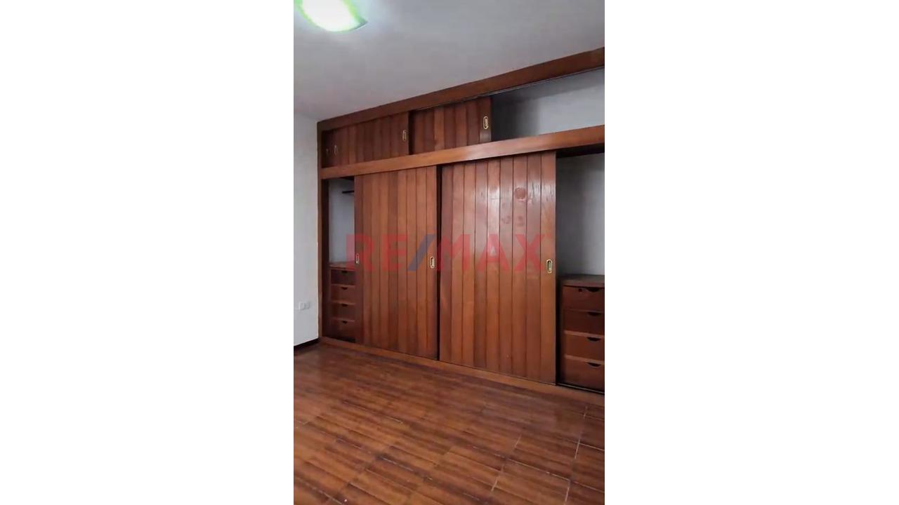 Oportunidad Se Venden 2 Casas En Una Con 6 Departamentos - 11