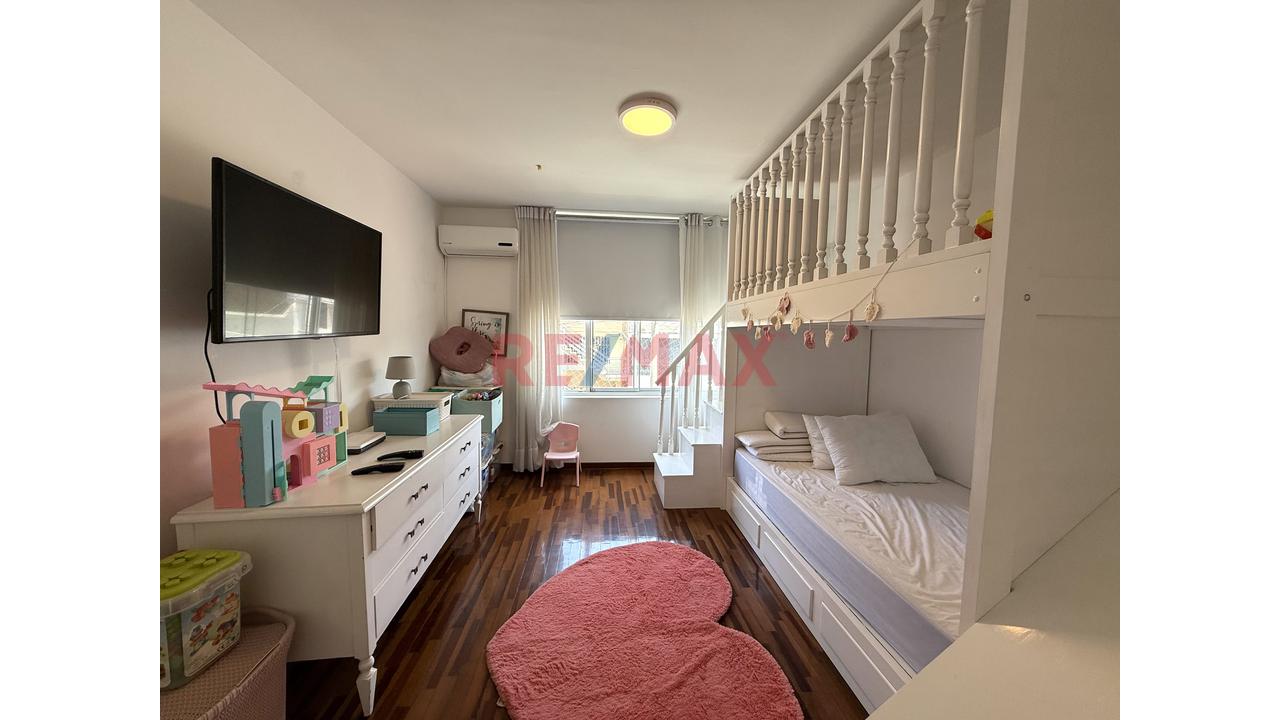 Venta Casa 3 Pisos Frente A Parque De Los Músicos Urb. Primavera — foto 14