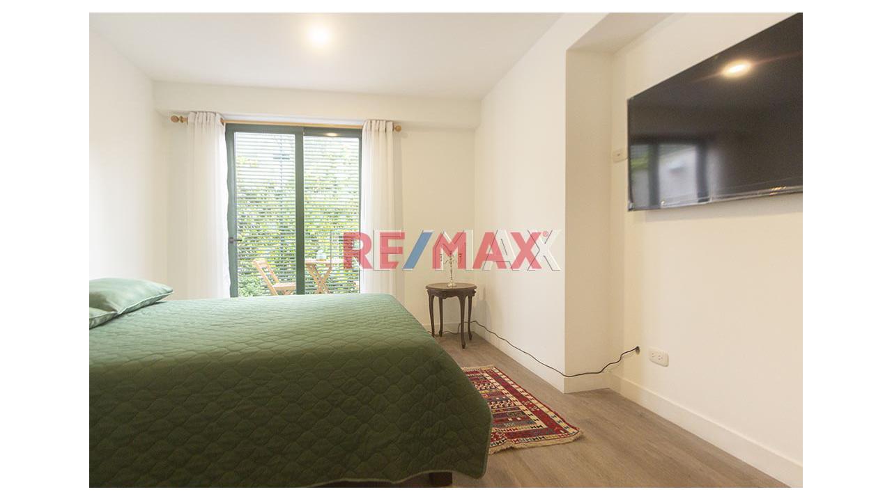 Se Vende Acogedor Departamento Amoblado De 2 Dormitorios En Barranco — foto 11
