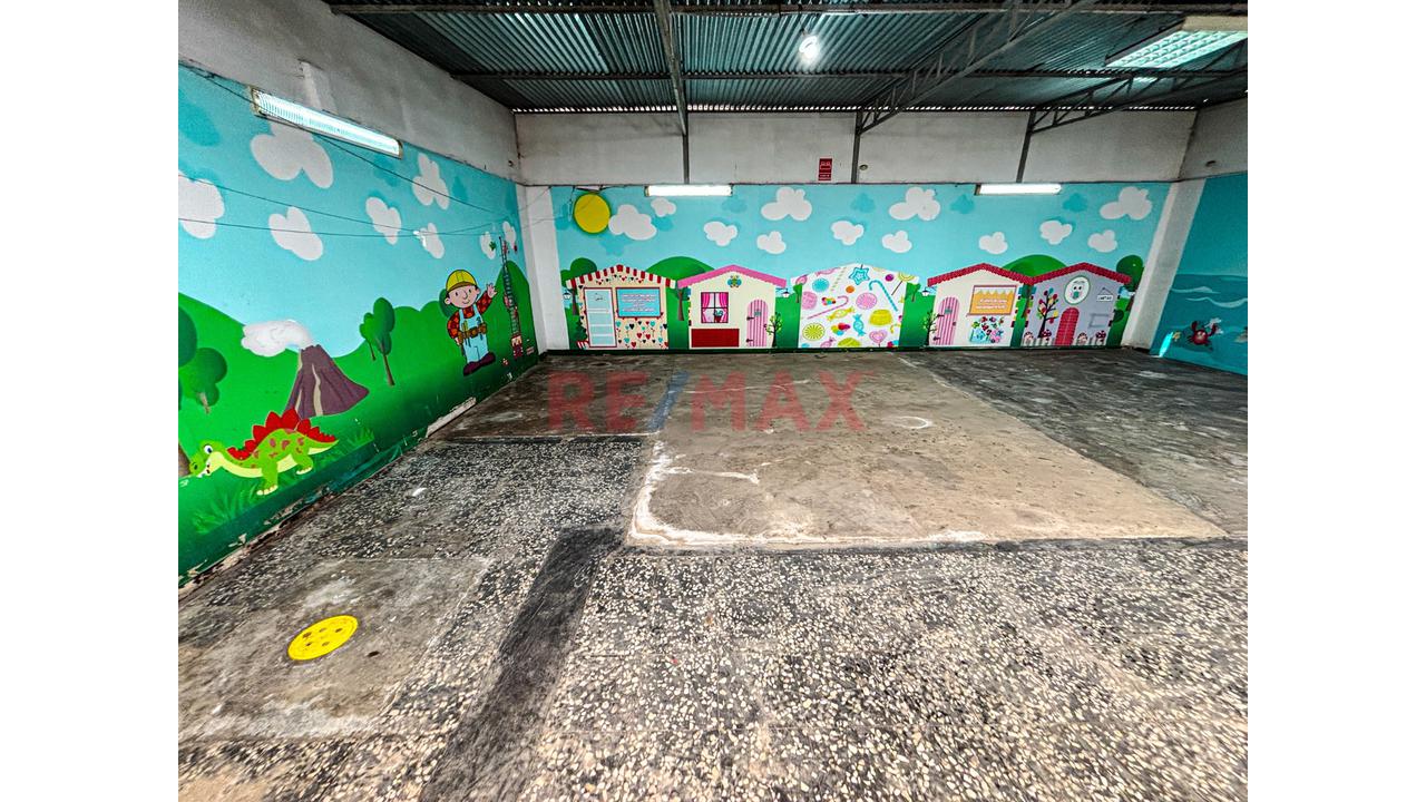Venta De Casa Como Terreno De 200M2 En San Juan De Miraflores — foto 6