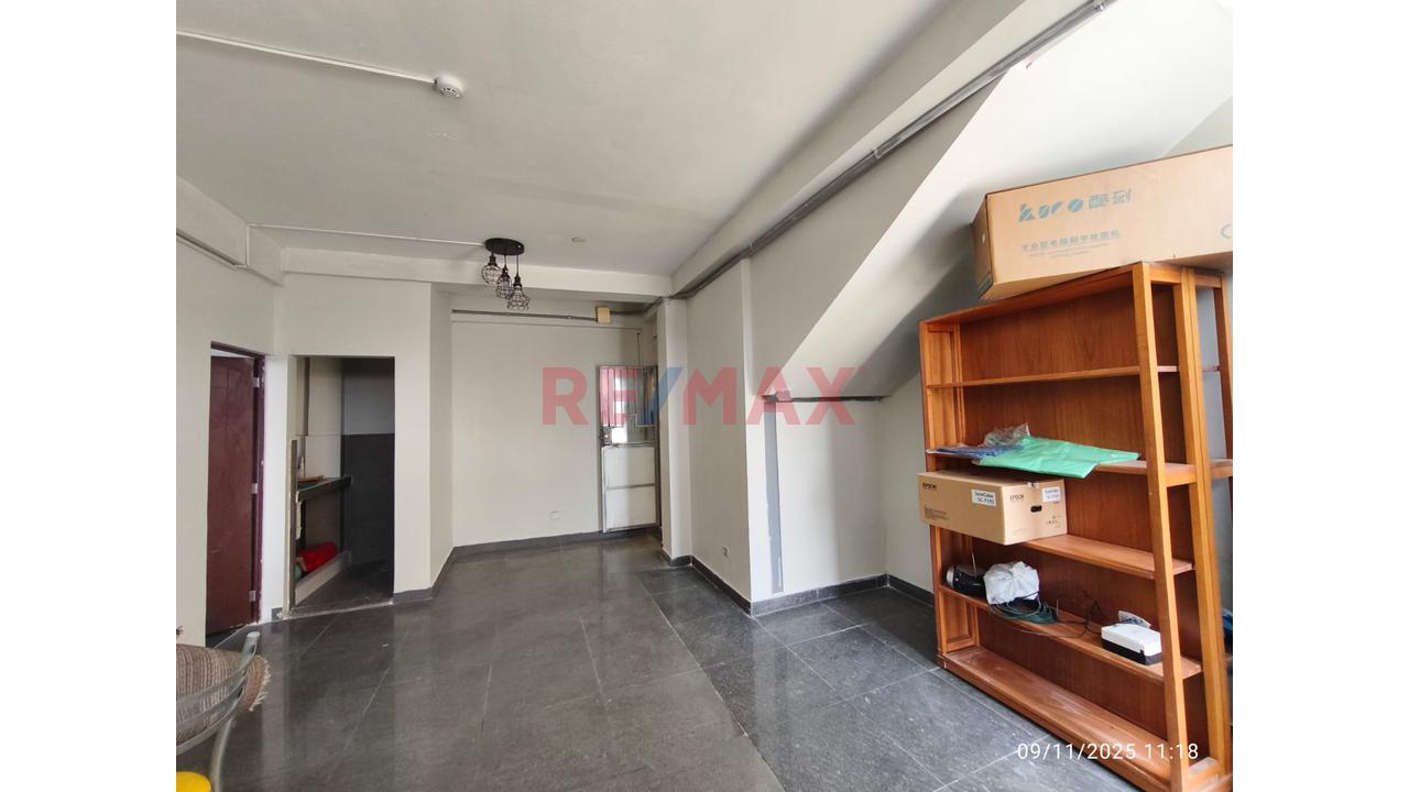 🏢 En Venta – Edificio 4 Pisos Con Uso Comercial En Avenida Mariano Pastor Sevilla Y  Residencial En Villa El Salvador — foto 7