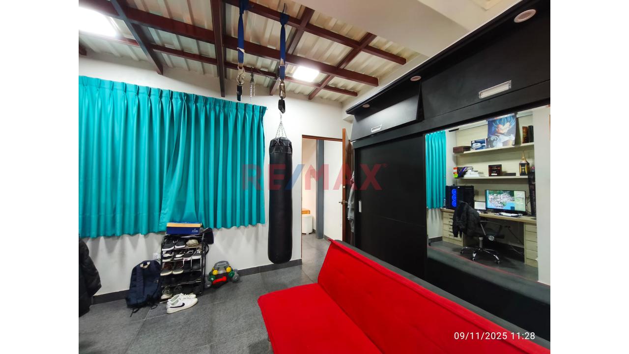 🏢 En Venta – Edificio 4 Pisos Con Uso Comercial En Avenida Mariano Pastor Sevilla Y  Residencial En Villa El Salvador - 17