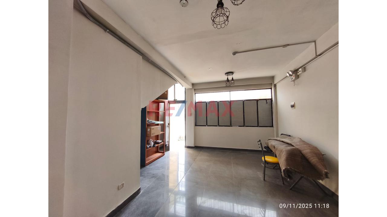 🏢 En Venta – Edificio 4 Pisos Con Uso Comercial En Avenida Mariano Pastor Sevilla Y  Residencial En Villa El Salvador — foto 8