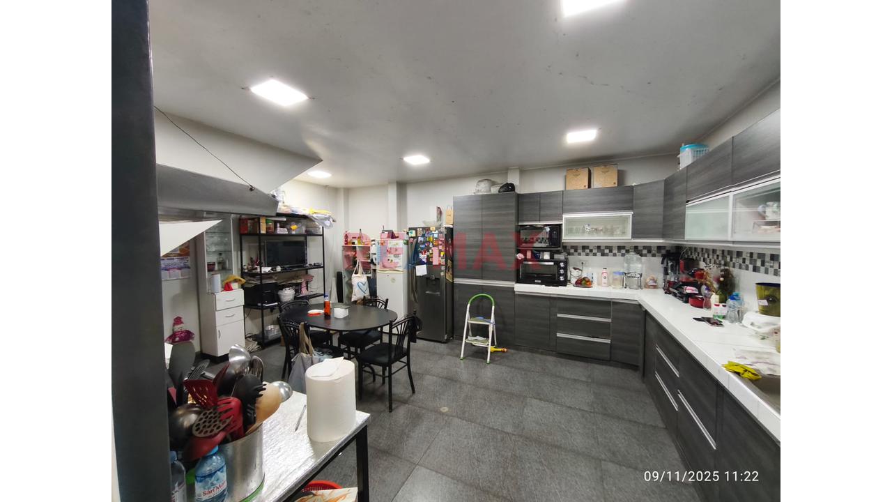 🏢 En Venta – Edificio 4 Pisos Con Uso Comercial En Avenida Mariano Pastor Sevilla Y  Residencial En Villa El Salvador — foto 3