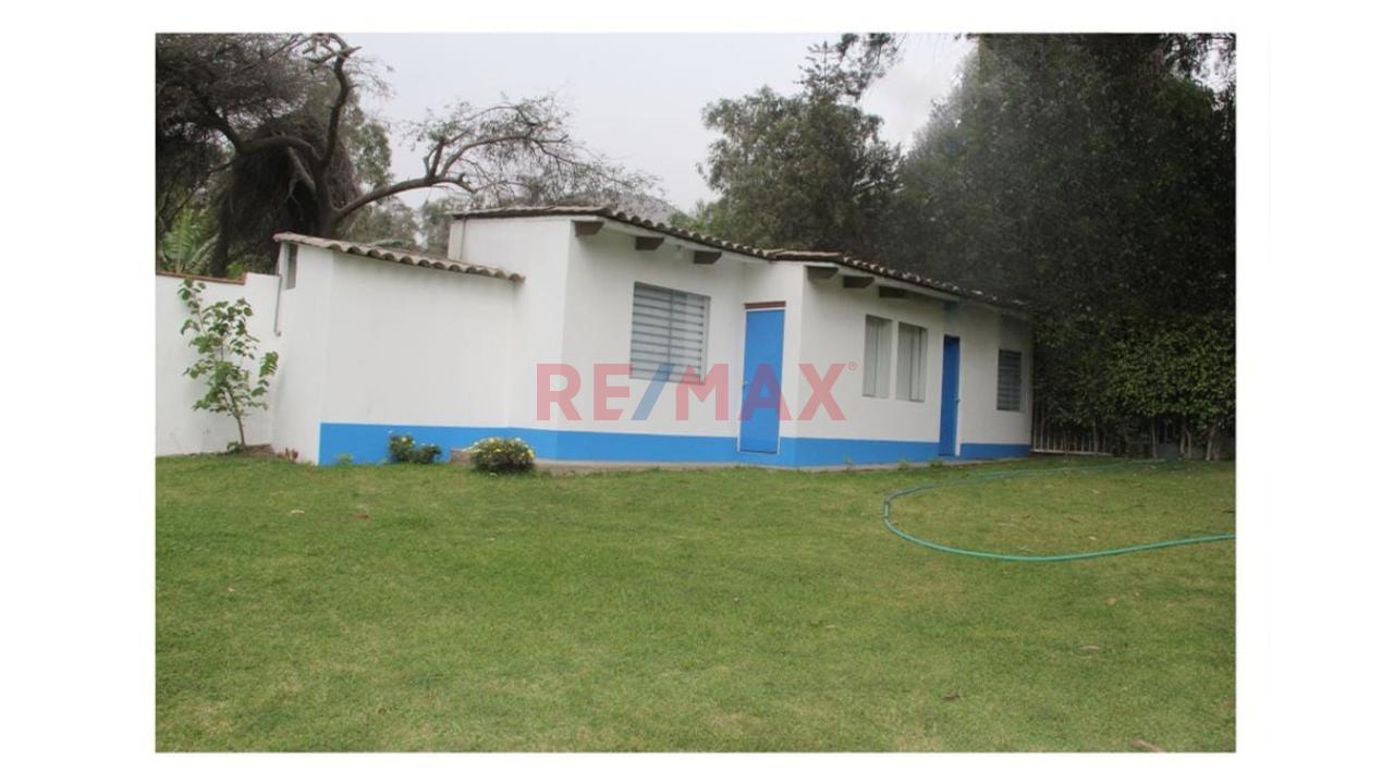 Moderna Casa De Campo/ Chosica — foto 7