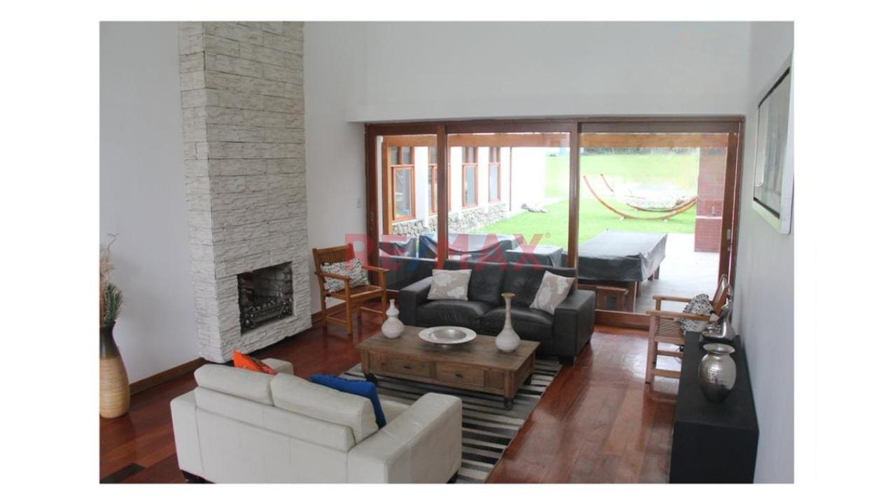Moderna Casa De Campo/ Chosica - 18
