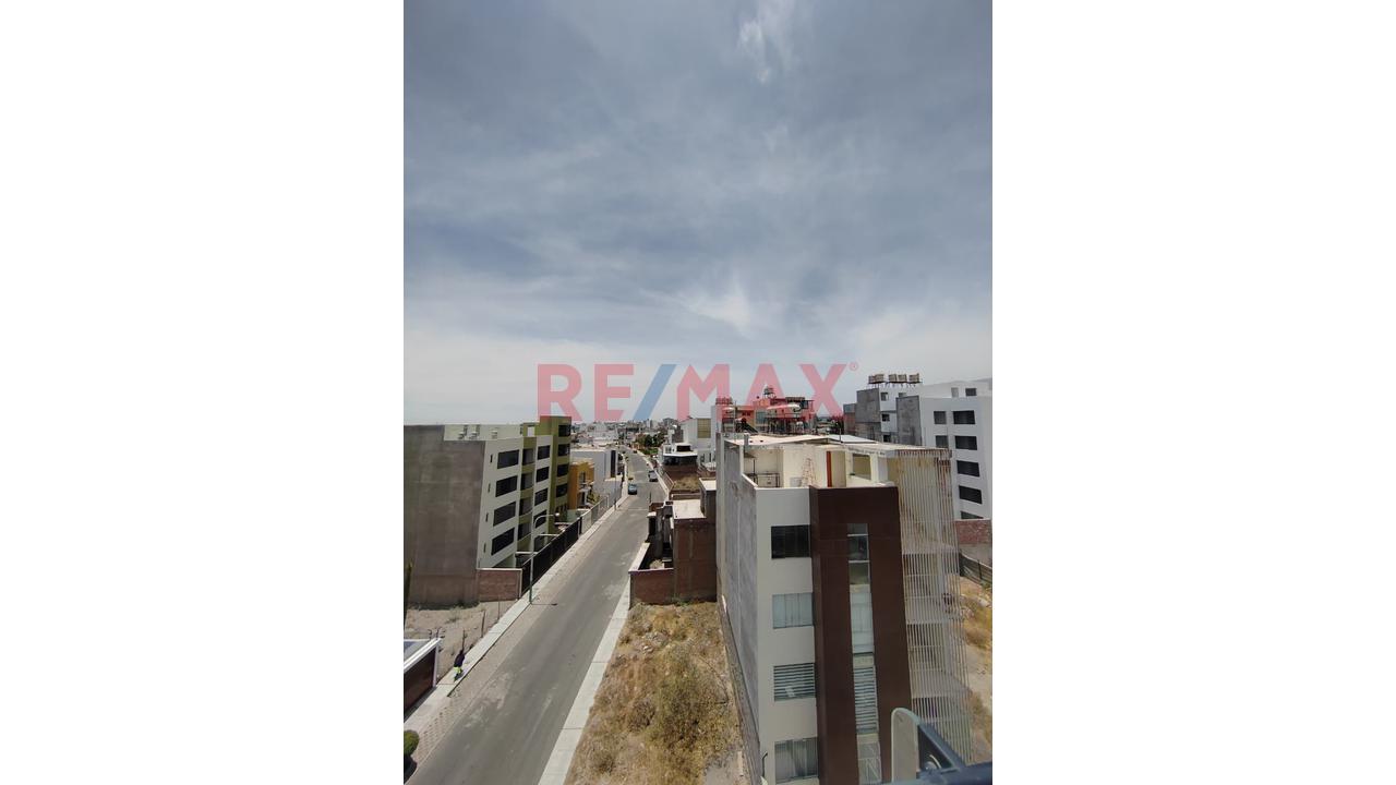 🏙️ Vive En Un Penthouse Exclusivo Y De Ensueño En Cayma🏡 — foto 13