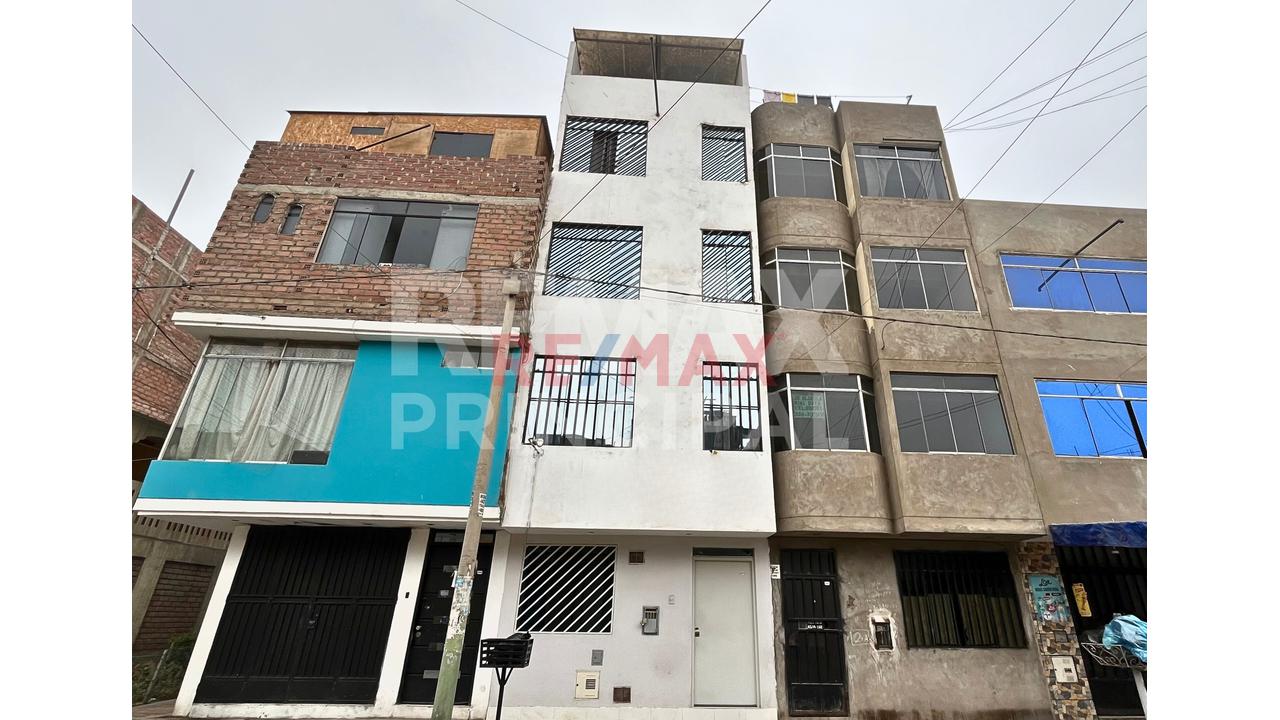 Venta De Casa Con 4 Minidepartamentos  + Azotea  De 210.11 M² En Comas — foto 5