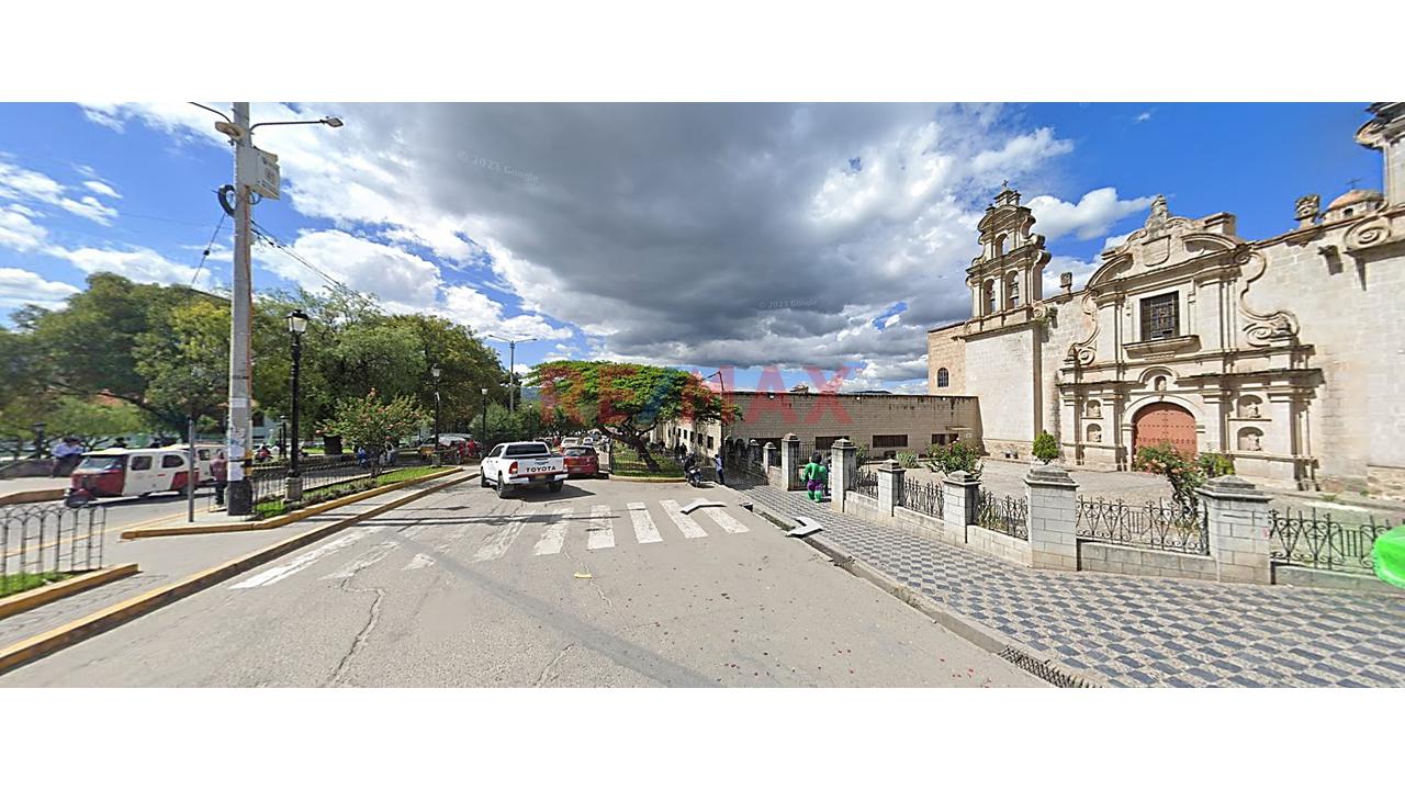 Terreno En Esquina 640.57 M² – Cajamarca - 7