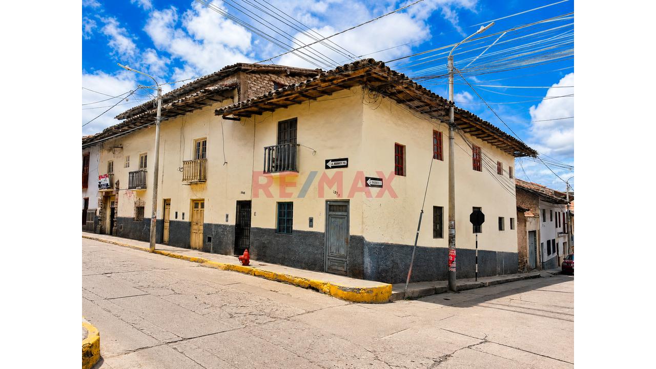 Terreno En Esquina 640.57 M² – Cajamarca - 1