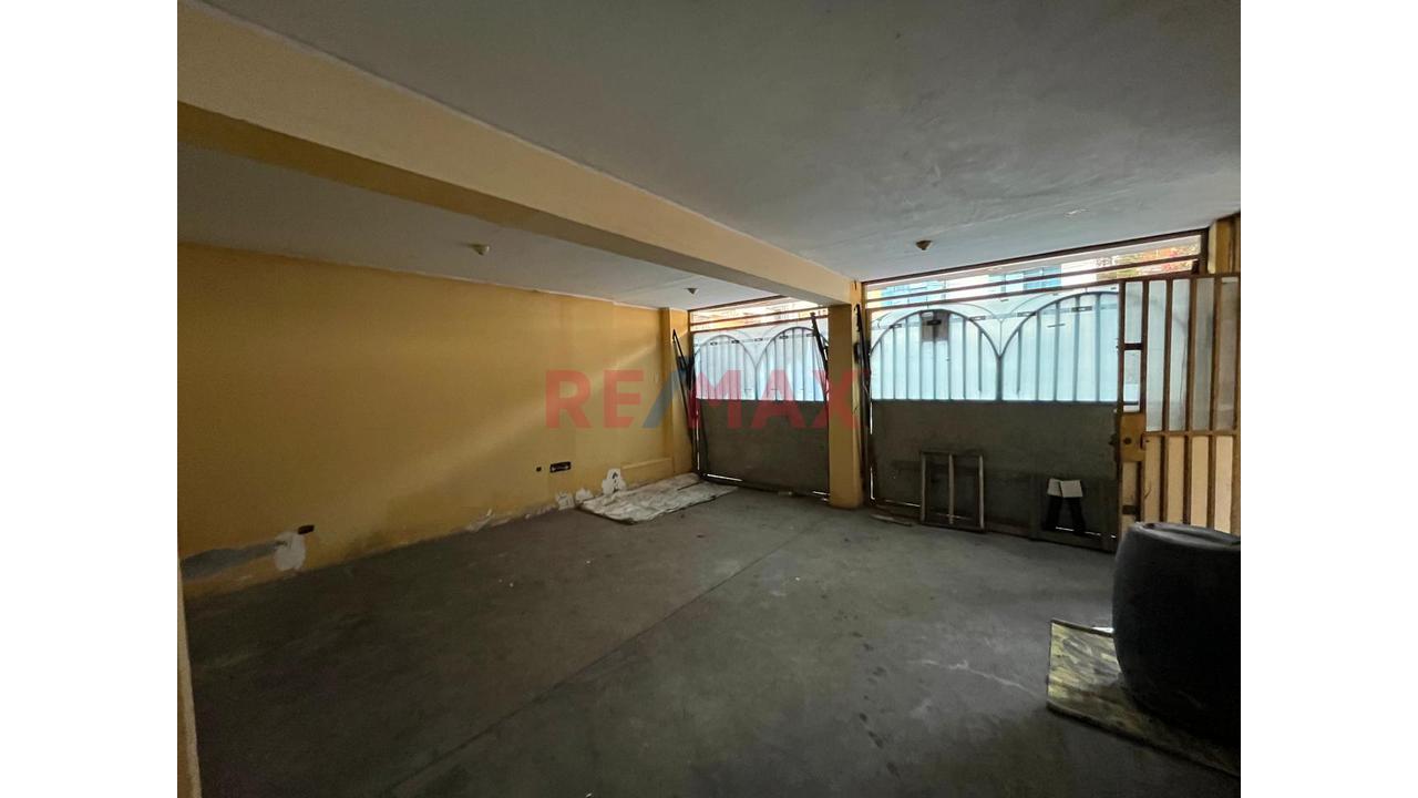 Venta De Casa Dos Frentes, A Unos Pasos Del Mercado Covida Muy Cerca A La Municipalidad De Los Olivos — foto 11