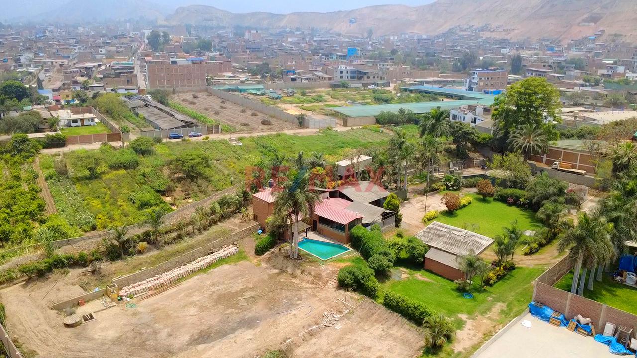 Vendo Casa De Campo + Centro De Eventos Terreno De 4944.42 M² En Pachacamac - 1