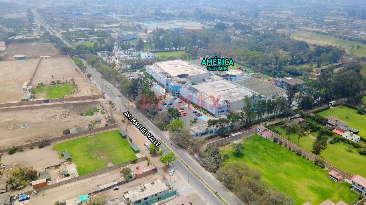 Oportunidad Venta De Terreno Industrial  En Pachacamac A 1 Cdra De Canal 4 - 3