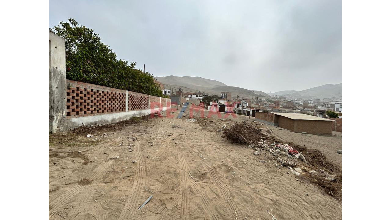 Venta De Terreno 200 M² | Santa Rosa, Lima Norte