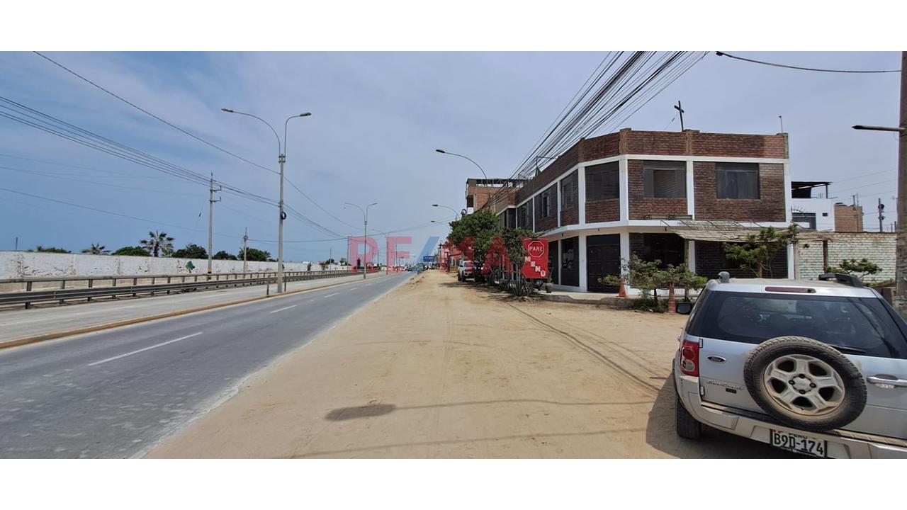 Gran Oportunidad - Venta De Terreno En Esquina De 162M2 Cercado Frente Al Country Club El Bosque En Punta Negra Plena Panamericana Sur. - 4