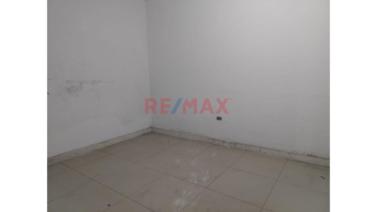 Se Alquila Local Comercial En Comas En Km11 - 6