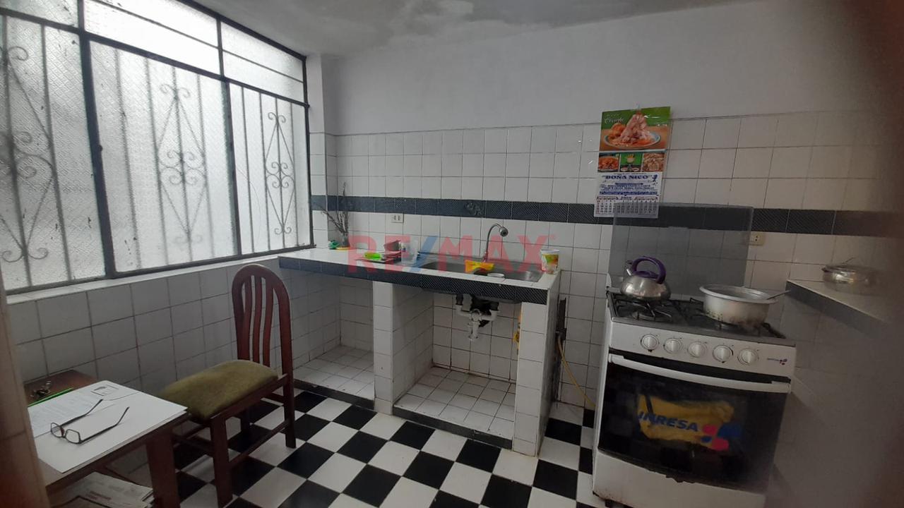 Casa De 467 M² Totales Con Zre – Perfecta Para Comercio, Taller O Multifamiliar — foto 14