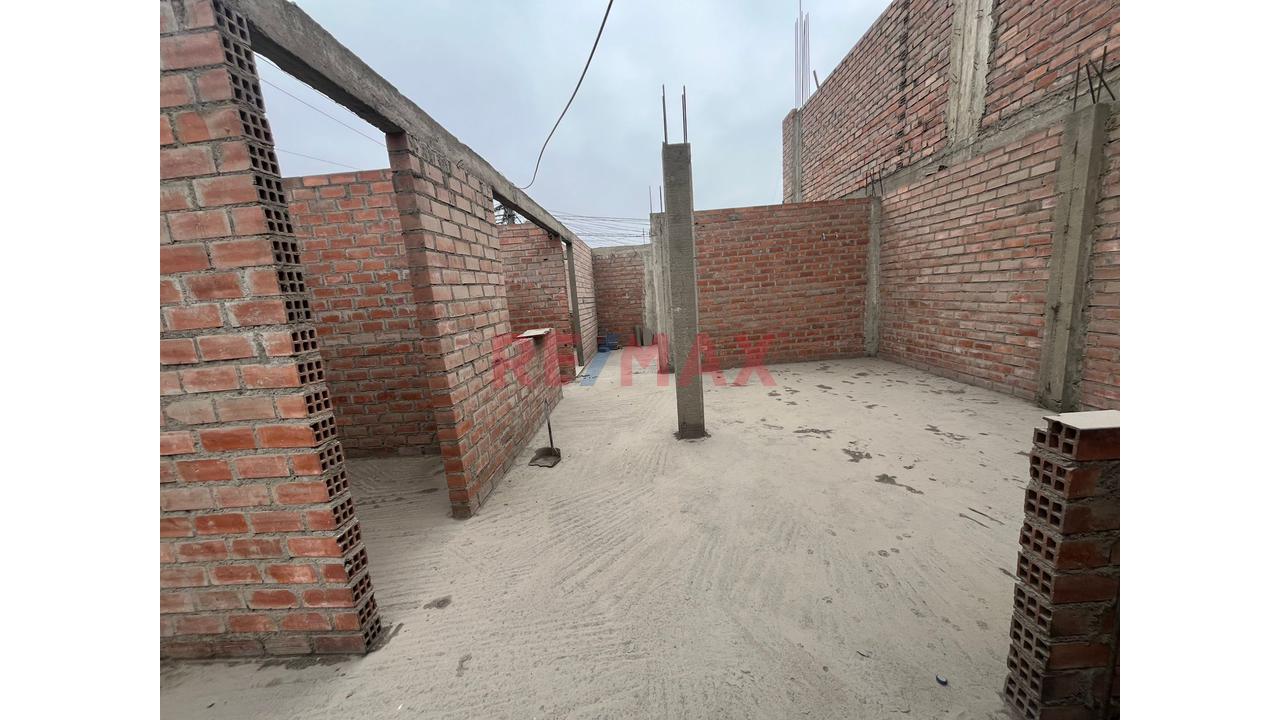 Venta De Casa Como Terreno En Comas — foto 5