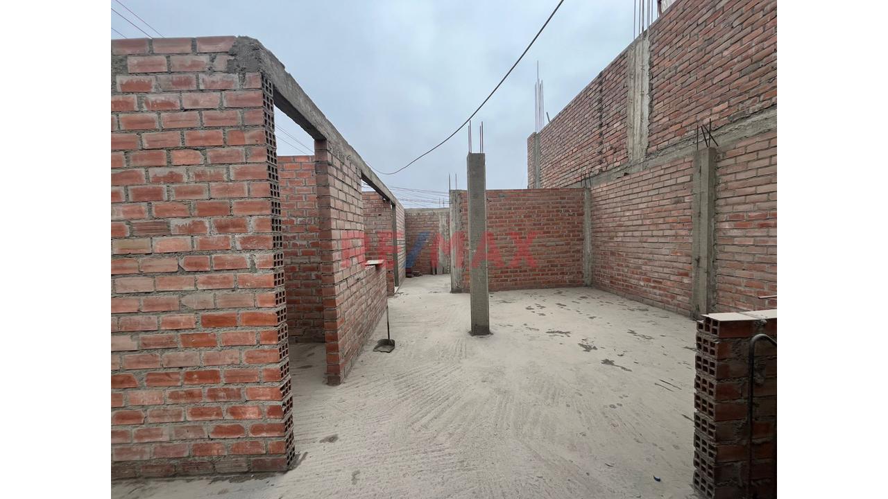 Venta De Casa Como Terreno En Comas — foto 10