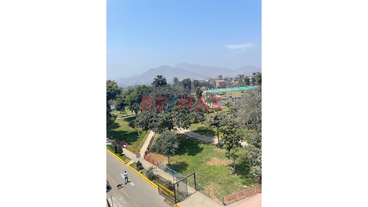 Se Vende Amplio Departamento 5To Piso En Sjl ¡Frente A Parque! Con Terraza — foto 7