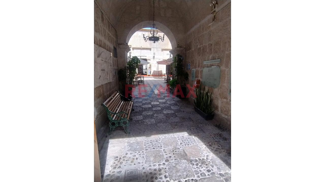 Se Vende Casona En El Cercado – Oportunidad Única Para Inversionistas — foto 3