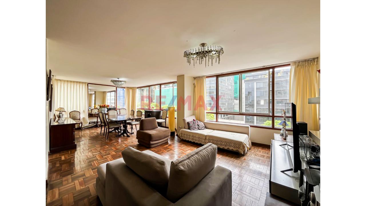 Venta Departamento En Av Pardo — foto 4