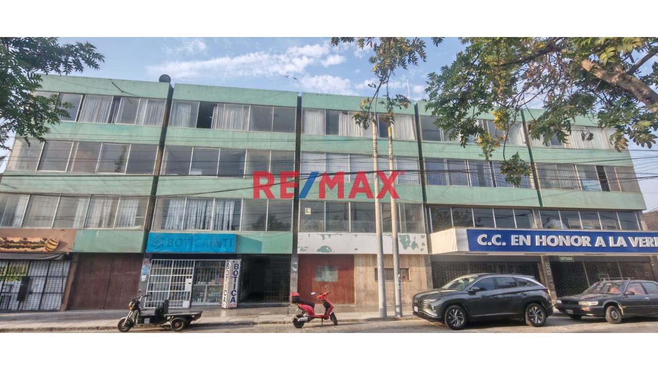 Local Comercial/Urbano En Venta - 1