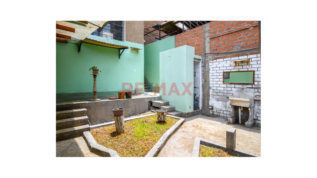 Casa de 6 dormitorios en Chorrillos, 354 m² — foto 4